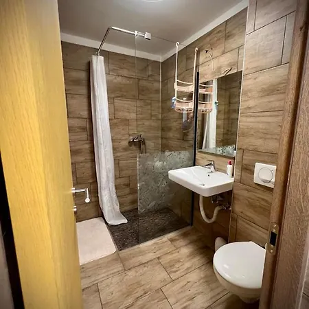 Apartman Cvjetni Njivice Exterior photo